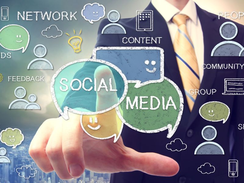 Social media IELTS Speaking: Part 2